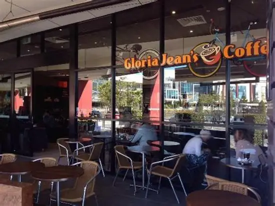 Pakistan's Coffee Culture Boom: How Gloria Jean's 40+ Outlets Are Reshaping Real Estate and Lifestyle Choices in Bahria Town